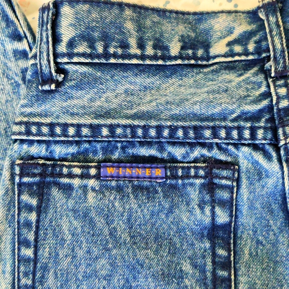 Winner High Rise Jeans - Picture 5 of 5